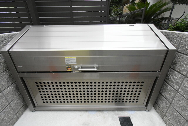 ��ʌ��������܎s��{��y�蒬�R���ڂ̃}���V�����̂��̑�