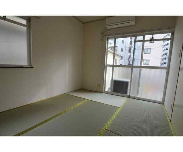 ��ʌ��������܎s��{����ؒ��Q���ڂ̃A�p�[�g�̂��̑������E�X�y�[�X