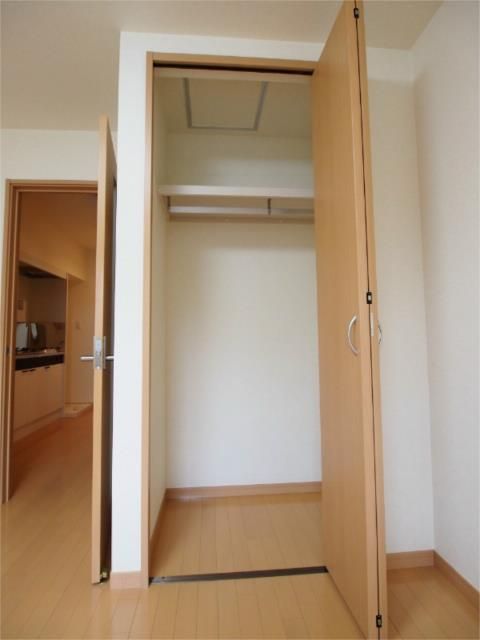 ��ʌ��������܎s�������˂S���ڂ̃A�p�[�g�̎��[