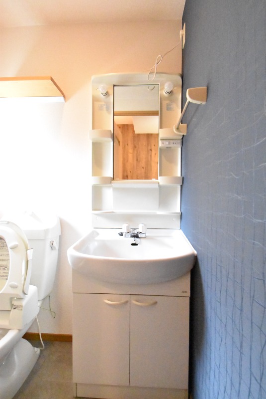 ��ʌ��������܎s�΋擹�c�y�S���ڂ̃e���X�n�E�X�̐��ʏ�