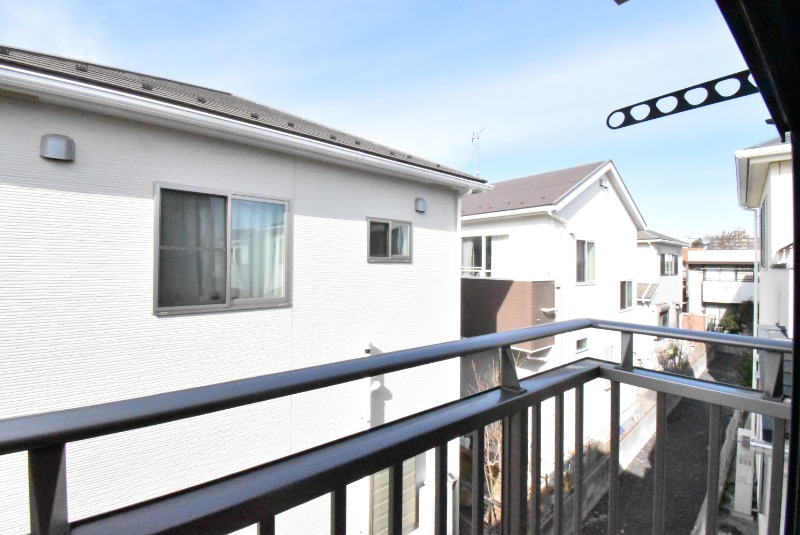 ��ʌ��������܎s�΋擹�c�y�S���ڂ̃e���X�n�E�X�̃o���R�j�[