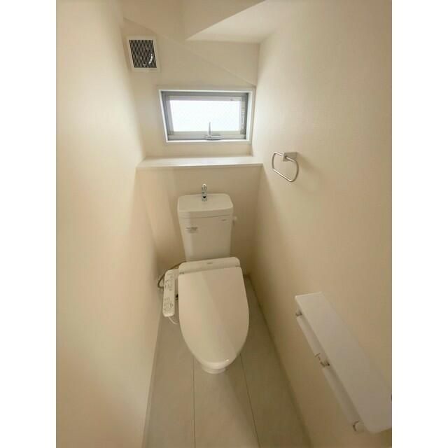 ��ʌ��������܎s��΋�{���Q���ڂ̈�ˌ��Ẵg�C��