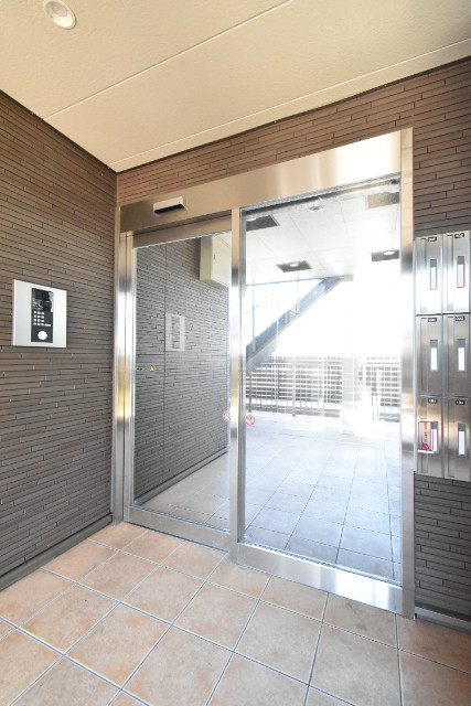 ��ʌ��������܎s�����攪���q�P���ڂ̃A�p�[�g�̃G���g�����X