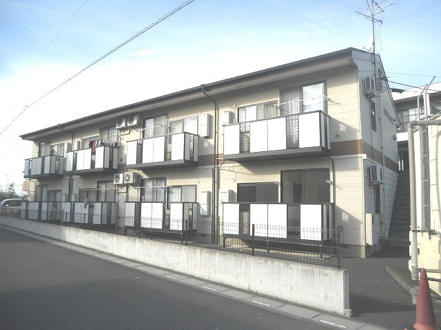 ��ʌ������s��ʖ�̃}���V�����̌����O��