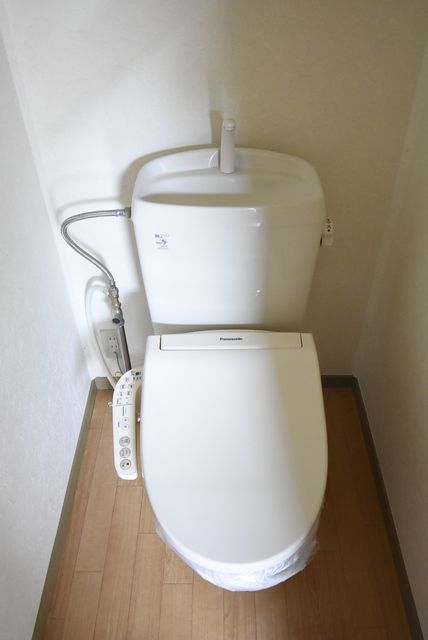 ��ʌ��������܎s��΋���q�S���ڂ̃A�p�[�g�̃g�C��