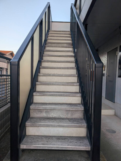 ��ʌ��������܎s��΋���q�S���ڂ̃A�p�[�g�̃G���g�����X