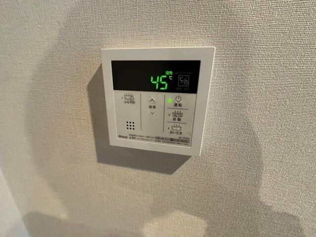 ��ʌ��������܎s�Y�a��̉ƂQ���ڂ̈�ˌ��Ă̂��̑��ݔ�