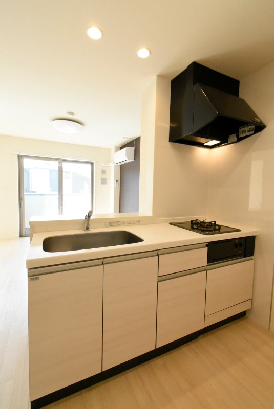 ��ʌ��������܎s���搼��{�S���ڂ̃}���V�����̃L�b�`��