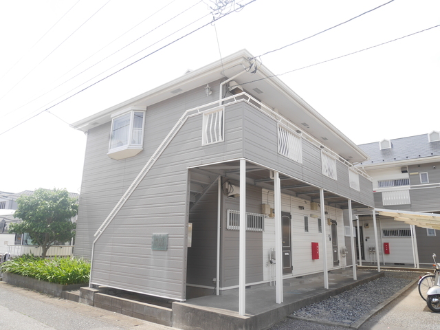 ��ʌ�����s�ܔԒ��̃A�p�[�g�̌����O��