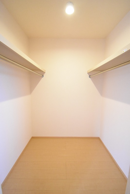 ��ʌ��������܎s�k��y�C���Q���ڂ̃A�p�[�g�̎��[