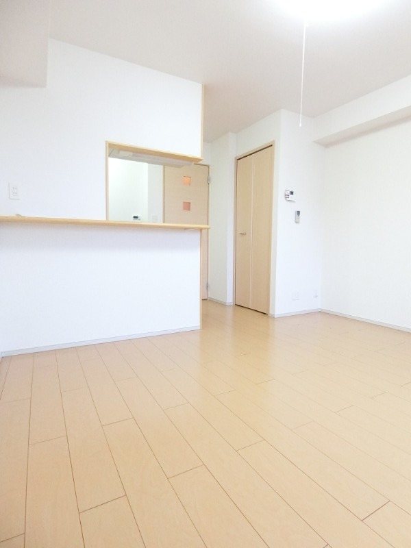 ��ʌ��������܎s�k��g�쒬�Q���ڂ̃A�p�[�g�̋��ԁE���r���O