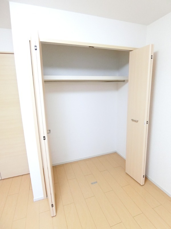 ��ʌ��������܎s�k��g�쒬�Q���ڂ̃A�p�[�g�̎��[