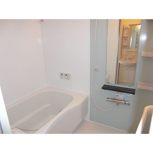 ��ʌ��z�J�s���������̃}���V�����̃o�X