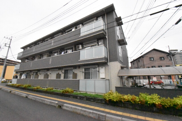 ��ʌ��z�J�s��z�J�Q���ڂ̃A�p�[�g�̌����O��