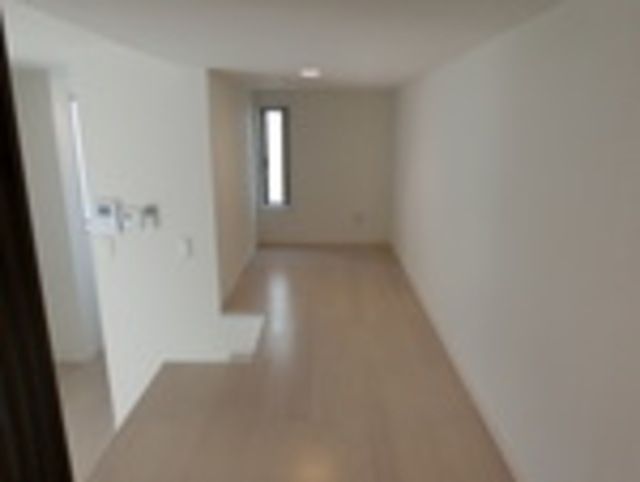 ��ʌ��������܎s�k��ޗǒ��̃A�p�[�g�̂��̑������E�X�y�[�X