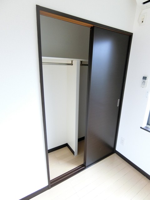 ��ʌ��������܎s��΋���̏o���̃A�p�[�g�̎��[