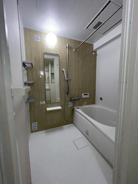 ��ʌ�����s�݉ƒ��̃}���V�����̃o�X