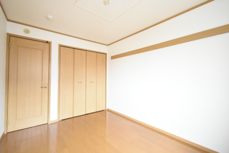 ��ʌ��@�c�s�厚���R�̃A�p�[�g�̂��̑�