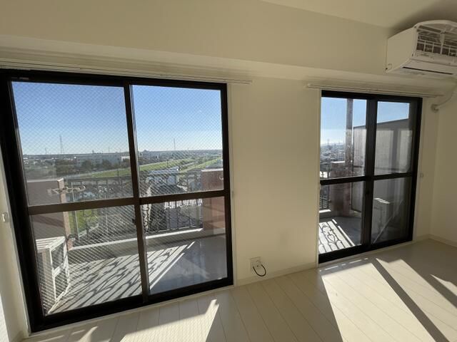 ��ʌ�����s�݉ƒ��̃}���V�����̂��̑������E�X�y�[�X