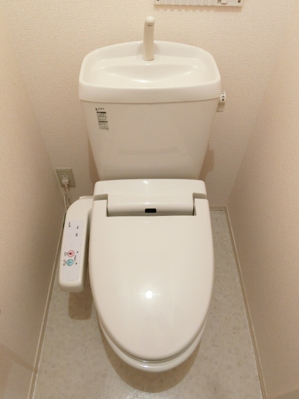 ��ʌ��������܎s�k��y�C���Q���ڂ̃A�p�[�g�̃g�C��