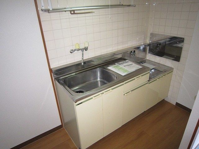 ��ʌ��@�c�s���V�h�S���ڂ̃}���V�����̃L�b�`��