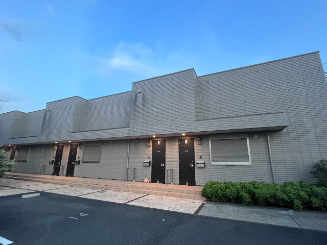 ��ʌ��K��s��P���ڂ̃}���V�����̌����O��