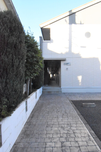 ��ʌ��z�J�s��z�J�R���ڂ̃A�p�[�g�̃G���g�����X