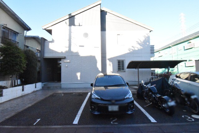 ��ʌ��z�J�s��z�J�R���ڂ̃A�p�[�g�̒��ԏ�