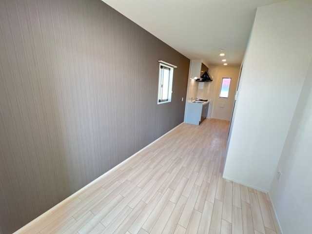 ��ʌ�����s�˒˓�Q���ڂ̃A�p�[�g�̋��ԁE���r���O