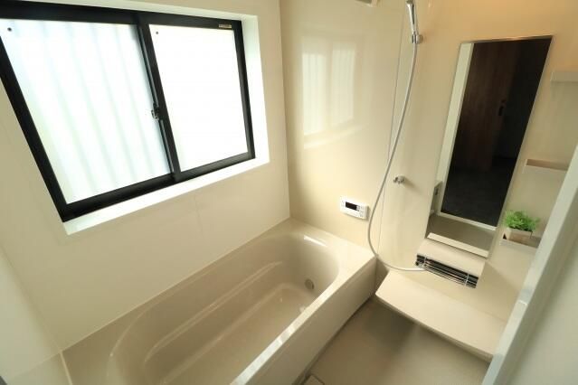 ��ʌ��������܎s�������a�c���Q���ڂ̈�ˌ��Ẵo�X