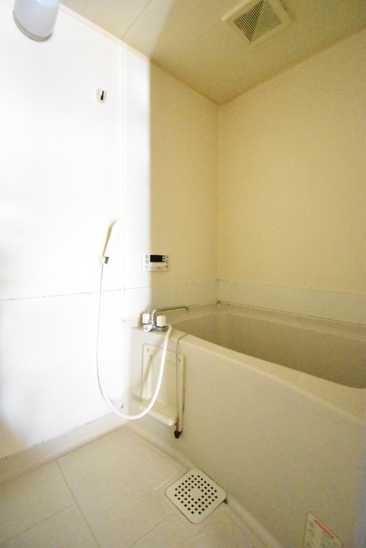 ��ʌ��������܎s��{��y�蒬�P���ڂ̃}���V�����̃o�X