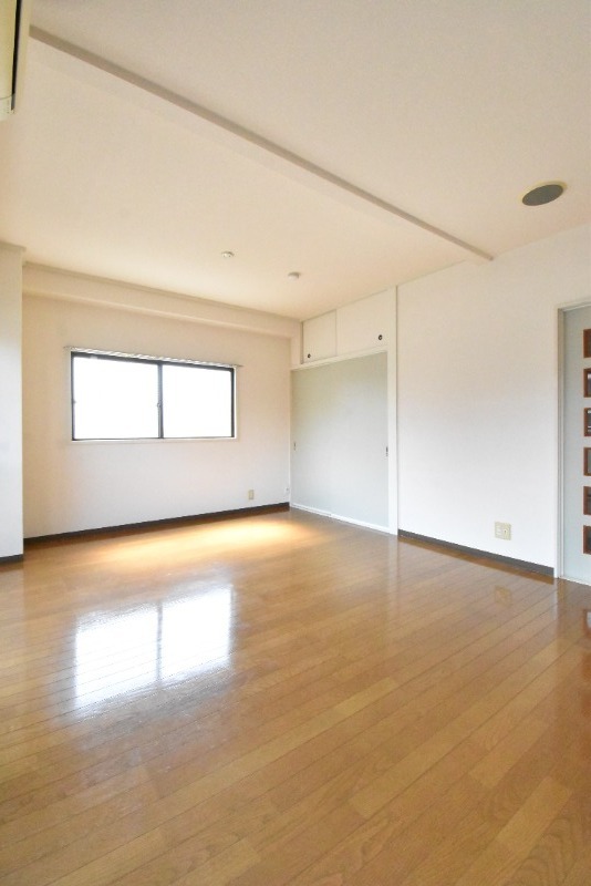 ��ʌ��������܎s��{��y�蒬�P���ڂ̃}���V�����̂��̑������E�X�y�[�X