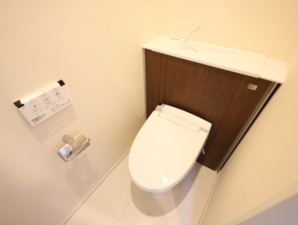 ��ʌ���z�s�������P���ڂ̃}���V�����̃g�C��