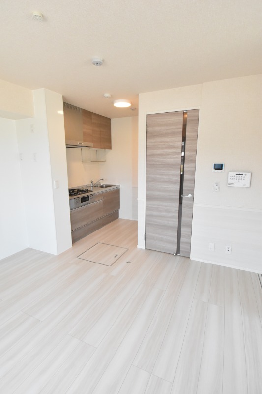 ��ʌ��������܎s����厚�w��̃A�p�[�g�̋��ԁE���r���O