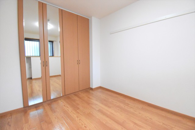 ��ʌ�����s�厚���s�g���̃}���V�����̂��̑��ݔ�