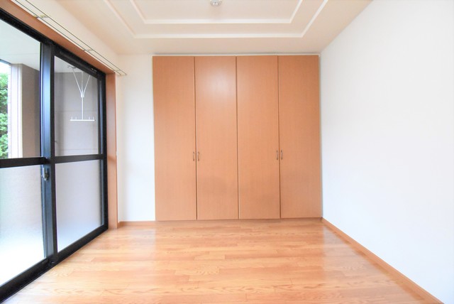 ��ʌ�����s�厚���s�g���̃}���V�����̋����E���r���O