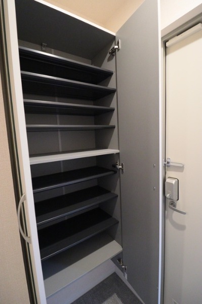 ��ʌ��������܎s����厚�w��̃A�p�[�g�̌���