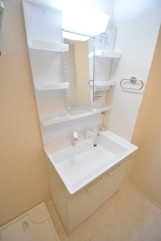 ��ʌ��������܎s����厚�w��̃A�p�[�g�̐��ʏ�