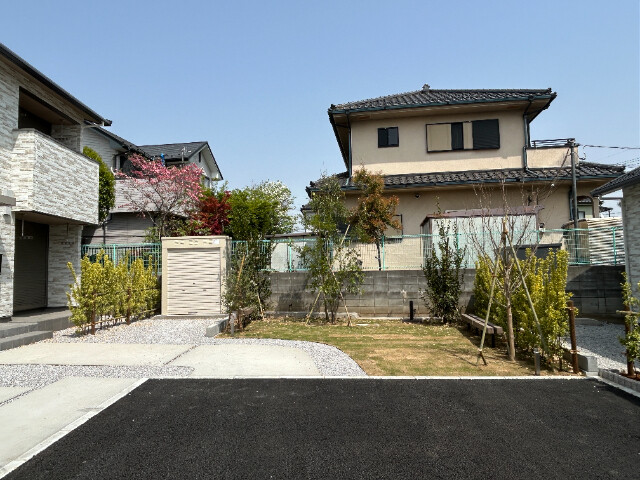 ��ʌ��������܎s�k����i���P���ڂ̃A�p�[�g�̃G���g�����X