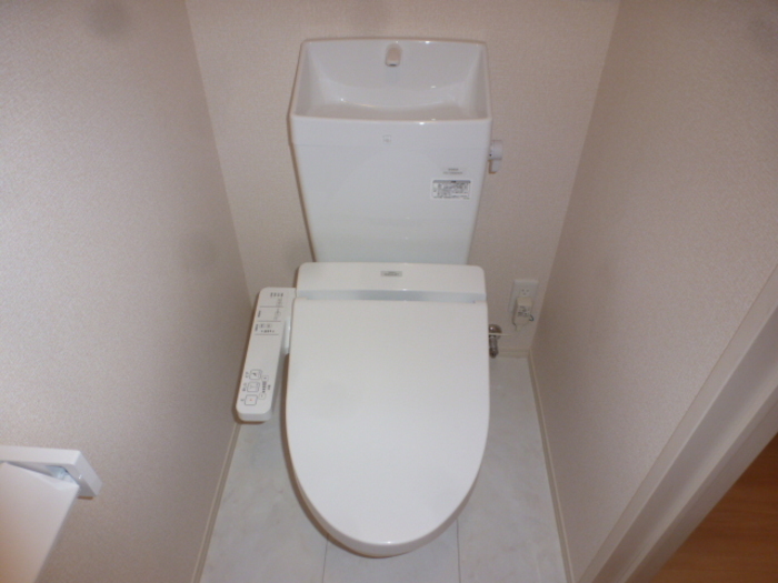 ��ʌ�����s�씵���J�V���ڂ̃A�p�[�g�̃g�C��