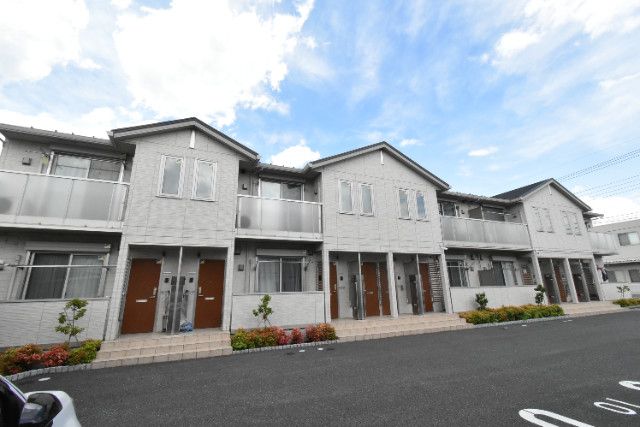 ��ʌ��������܎s�k��{�����S����10-9�̃A�p�[�g�̌����O��