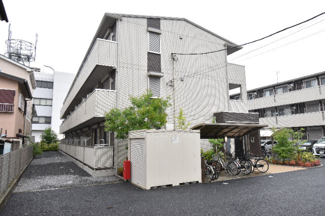 ��ʌ������s����P���ڂ̃A�p�[�g�̌����O��