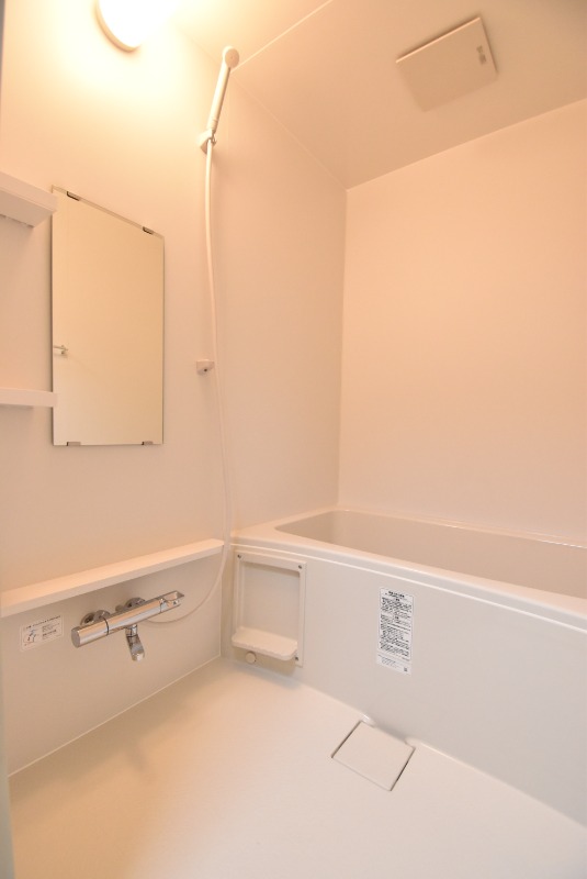 ��ʌ��z�J�s�k�z�J�P���ڂ̃}���V�����̃o�X