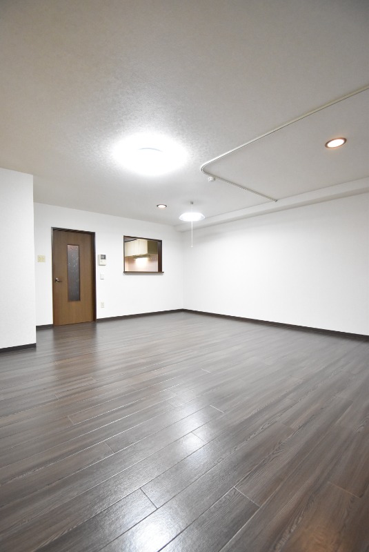 ��ʌ��z�J�s�k�z�J�P���ڂ̃}���V�����̂��̑������E�X�y�[�X