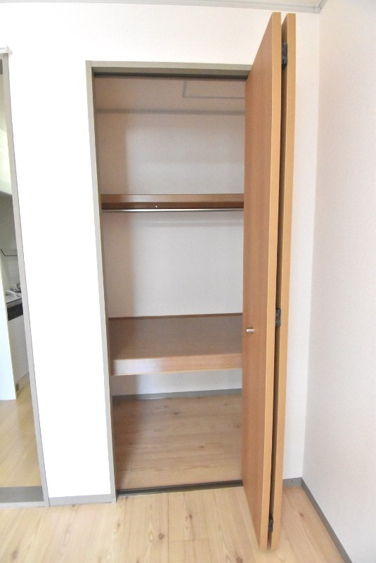 ��ʌ��z�J�s�o�˒��̃A�p�[�g�̎��[