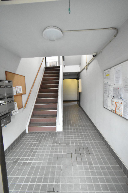 ��ʌ��z�J�s�k�z�J�P���ڂ̃}���V�����̃G���g�����X