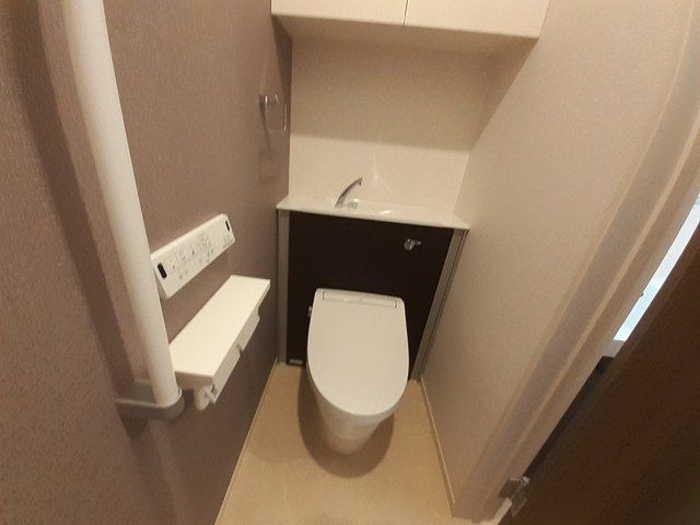 ��ʌ�����s�厚���̃A�p�[�g�̃g�C��