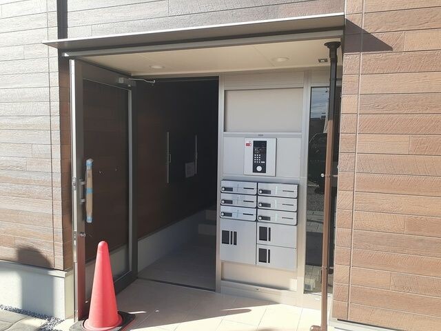 ��ʌ�����s�厚���̃A�p�[�g�̂��̑�