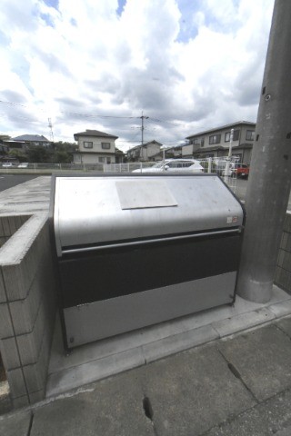 ��ʌ��@�c�s����Q���ڂ̃A�p�[�g�̂��̑�