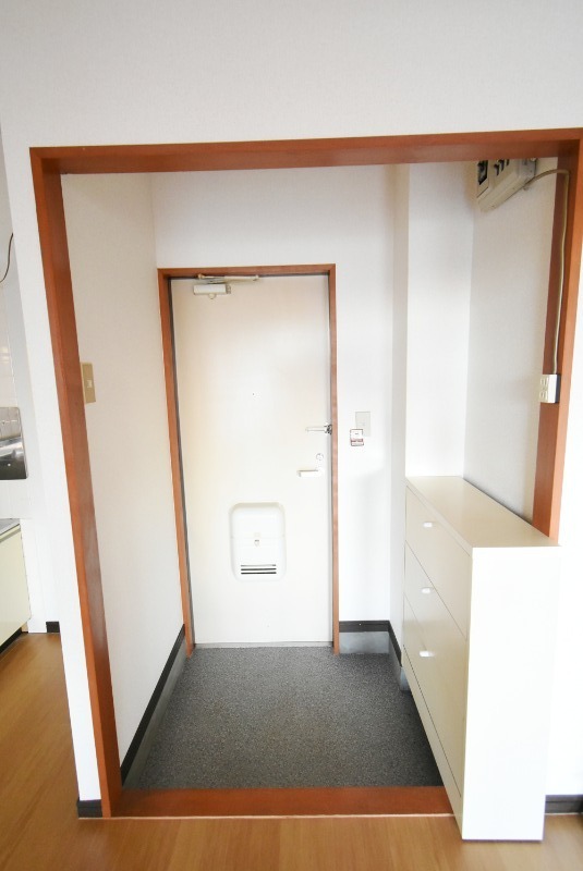 ��ʌ��@�c�s���V�h�R���ڂ̃A�p�[�g�̌���